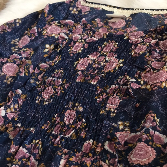 💥30% OFF BUNDLES💥 NWT Knox rose floral blouse - Picture 5 of 8